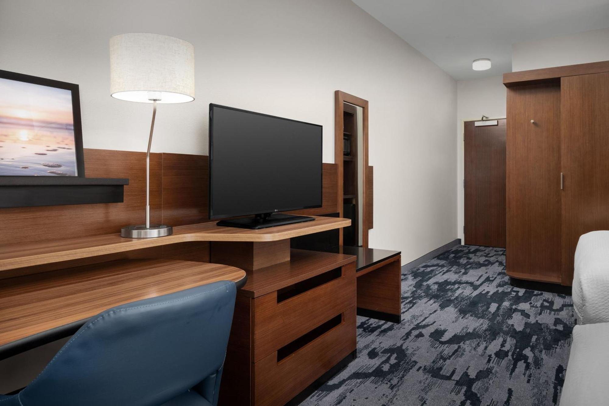 Fairfield Inn & Suites By Marriott Panama City Beach Upper Grand Lagoon Exterior foto